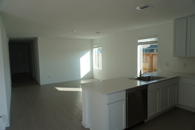 Building Photo - 16803 Great Stable Wy