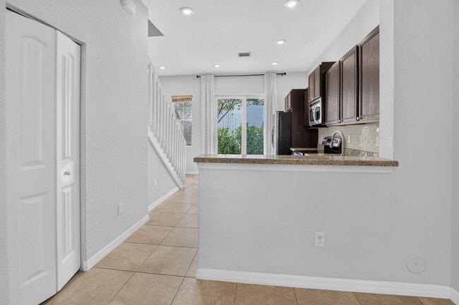 Building Photo - 468 Francesca Ridge Rd