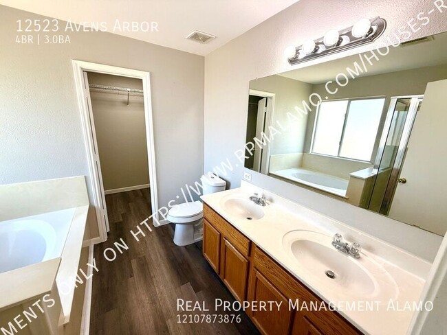 Building Photo - 12523 Avens Arbor