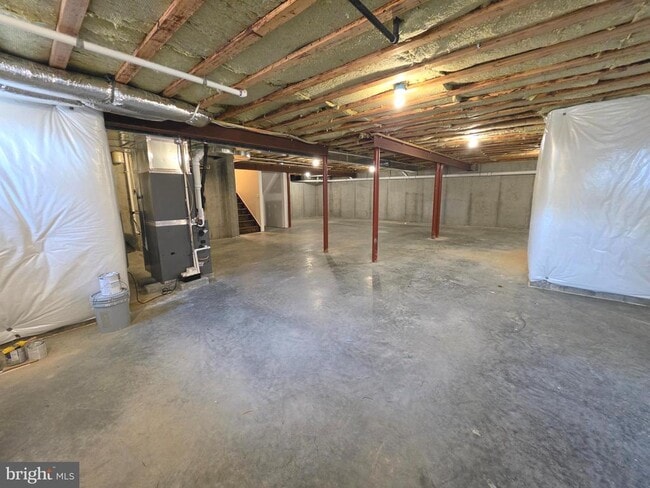 Building Photo - 94 Wolf Creek Cir