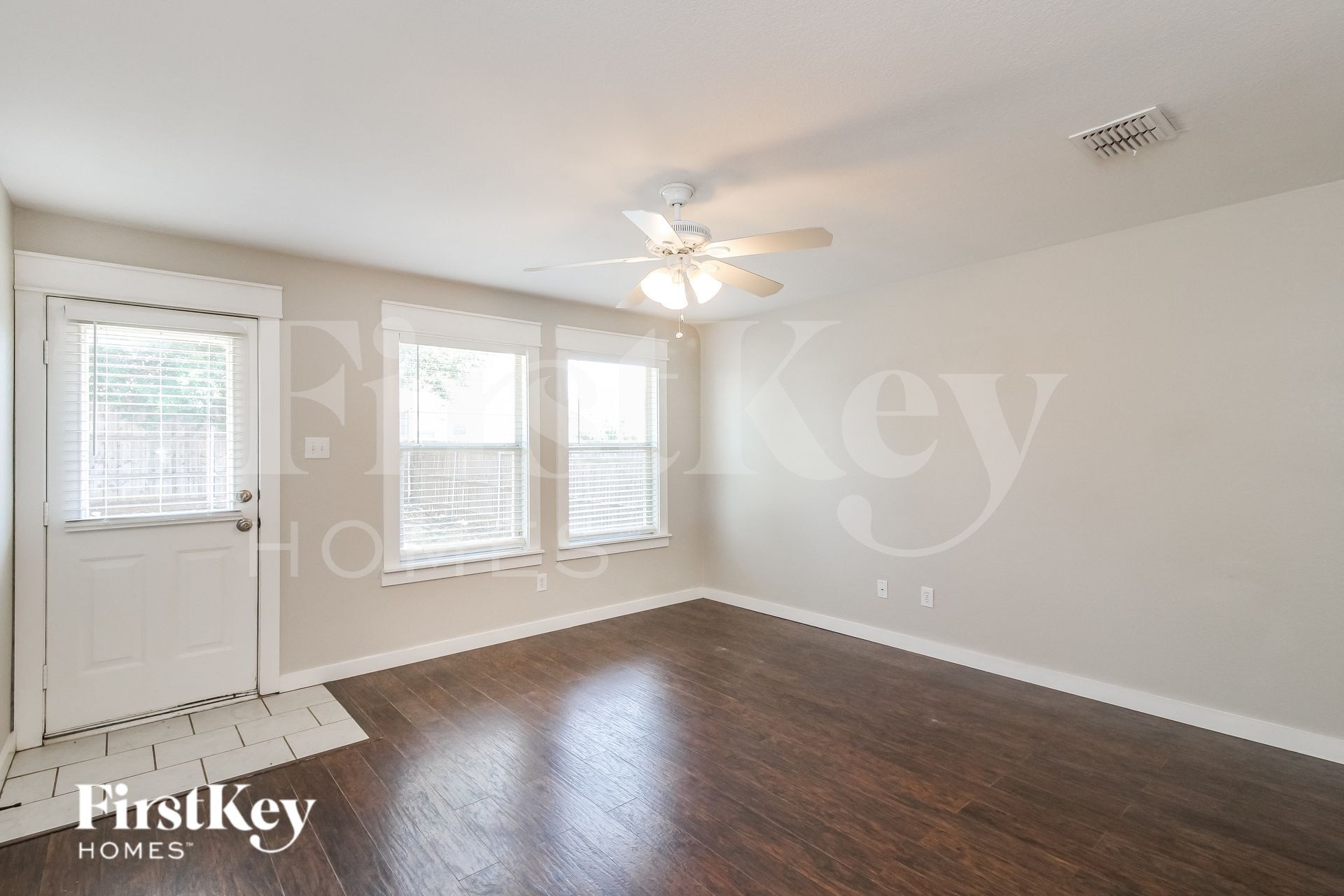 Building Photo - 1105 Eagle Claw Dr