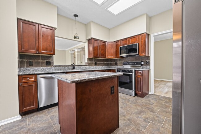 Building Photo - 1430 Mabry Mill Rd