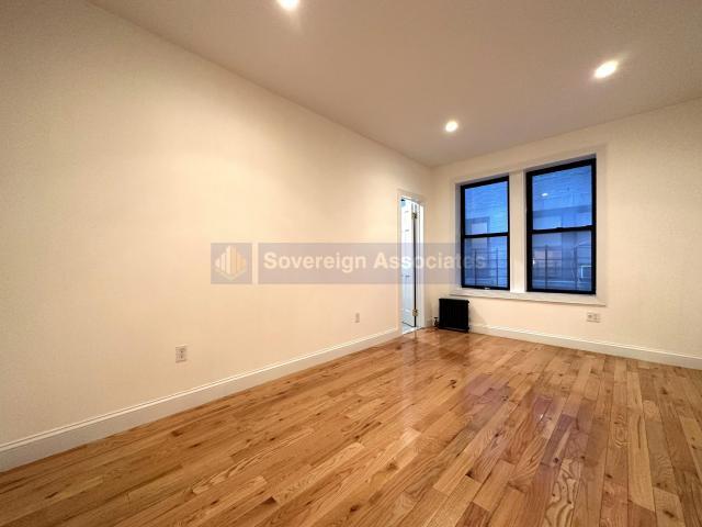 Building Photo - 4 bedroom in New York NY 10032