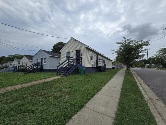 Primary Photo - 3614 Lawson. st