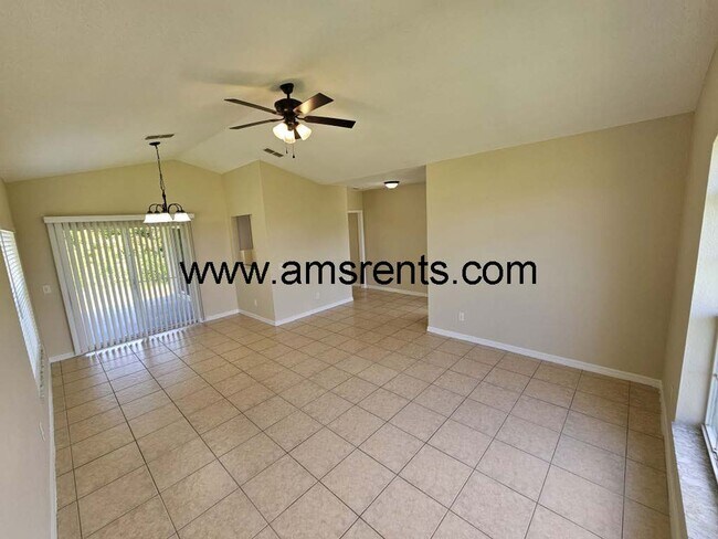 Building Photo - 505 Mallard Ct