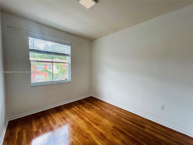 Building Photo - 3503 Merrick Ln