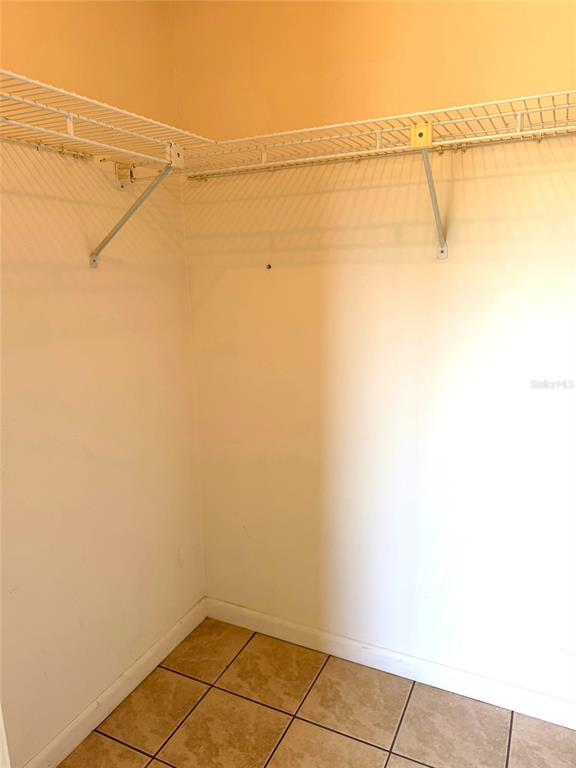 Building Photo - 260 Woodlake Ln