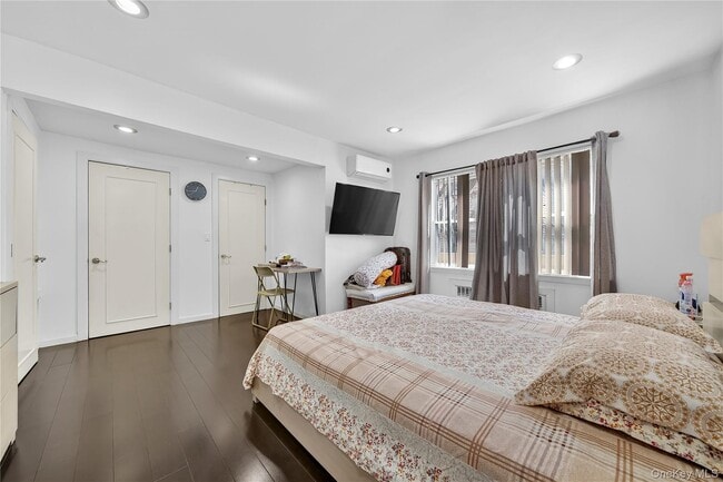 Building Photo - 82-58 235th St