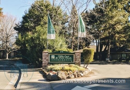 Primary Photo - Villa East Apartments