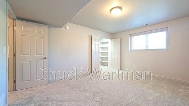Building Photo - 2795 Stonewall Heights