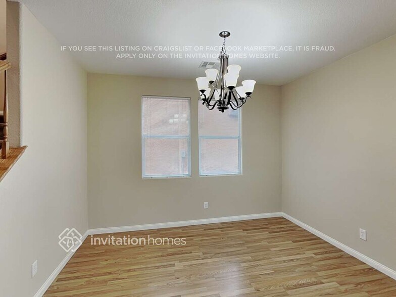 Building Photo - 9974 Ashland Oaks Ct