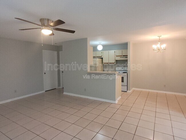 Building Photo - 5956 Westgate Dr