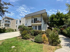 Building Photo - can374