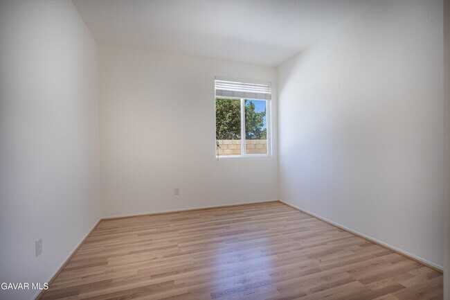 Building Photo - 40263 Preston Rd