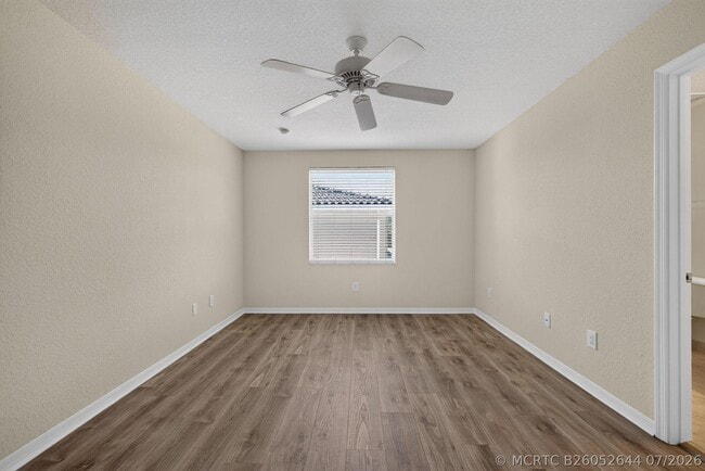 Building Photo - 2786 SE Birmingham Dr