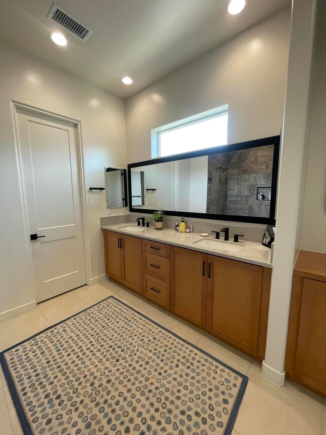 Building Photo - 80325 Champions Wy