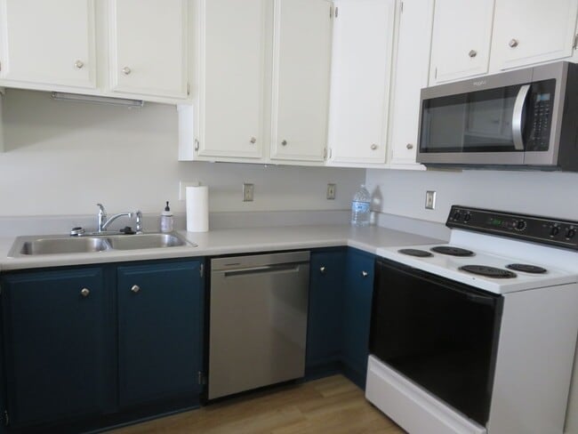 Building Photo - Petersburg Virginia