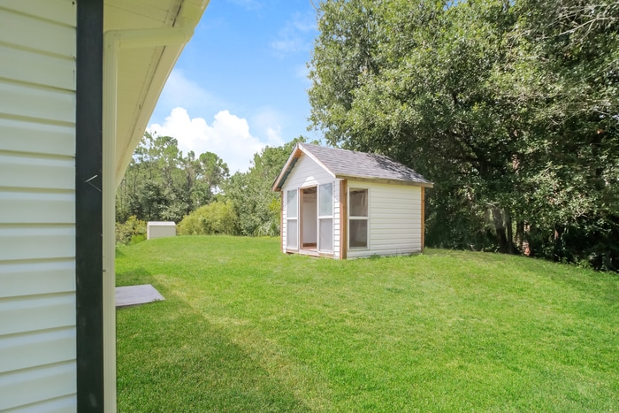 Building Photo - 1115 N Brevard St