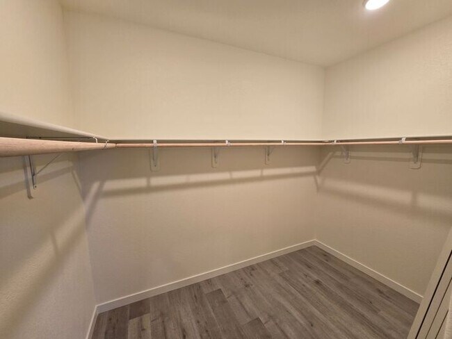 Building Photo - New Modern Fully Furnished Three-Story Townhome Near the Truckee River