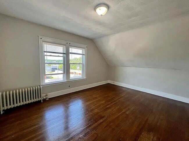 Building Photo - 231 Cato St