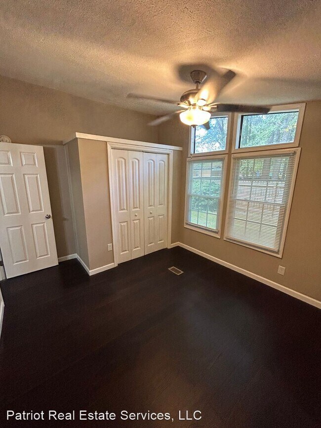 Building Photo - 3 br, 2 bath House - 1665 Rim Road