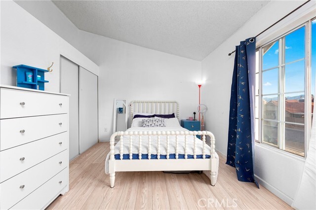 Building Photo - 2047 Westminster Dr