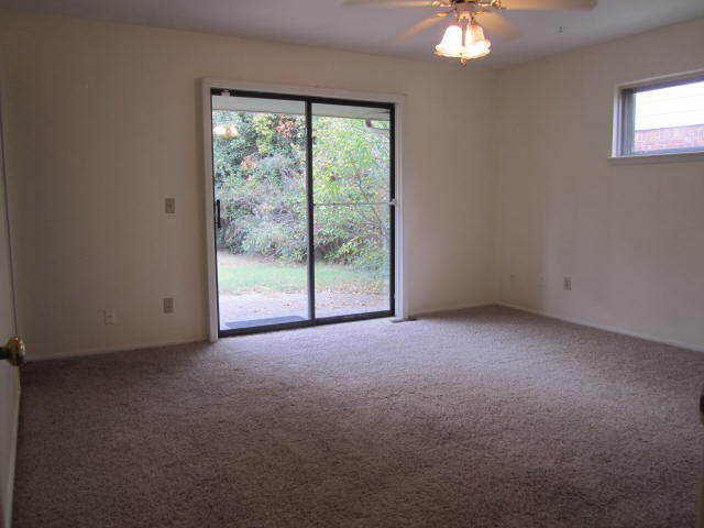 Building Photo - 2635 NW 55th Terrace