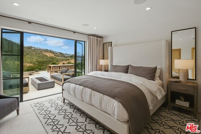 Building Photo - 6326 Trancas Canyon Rd