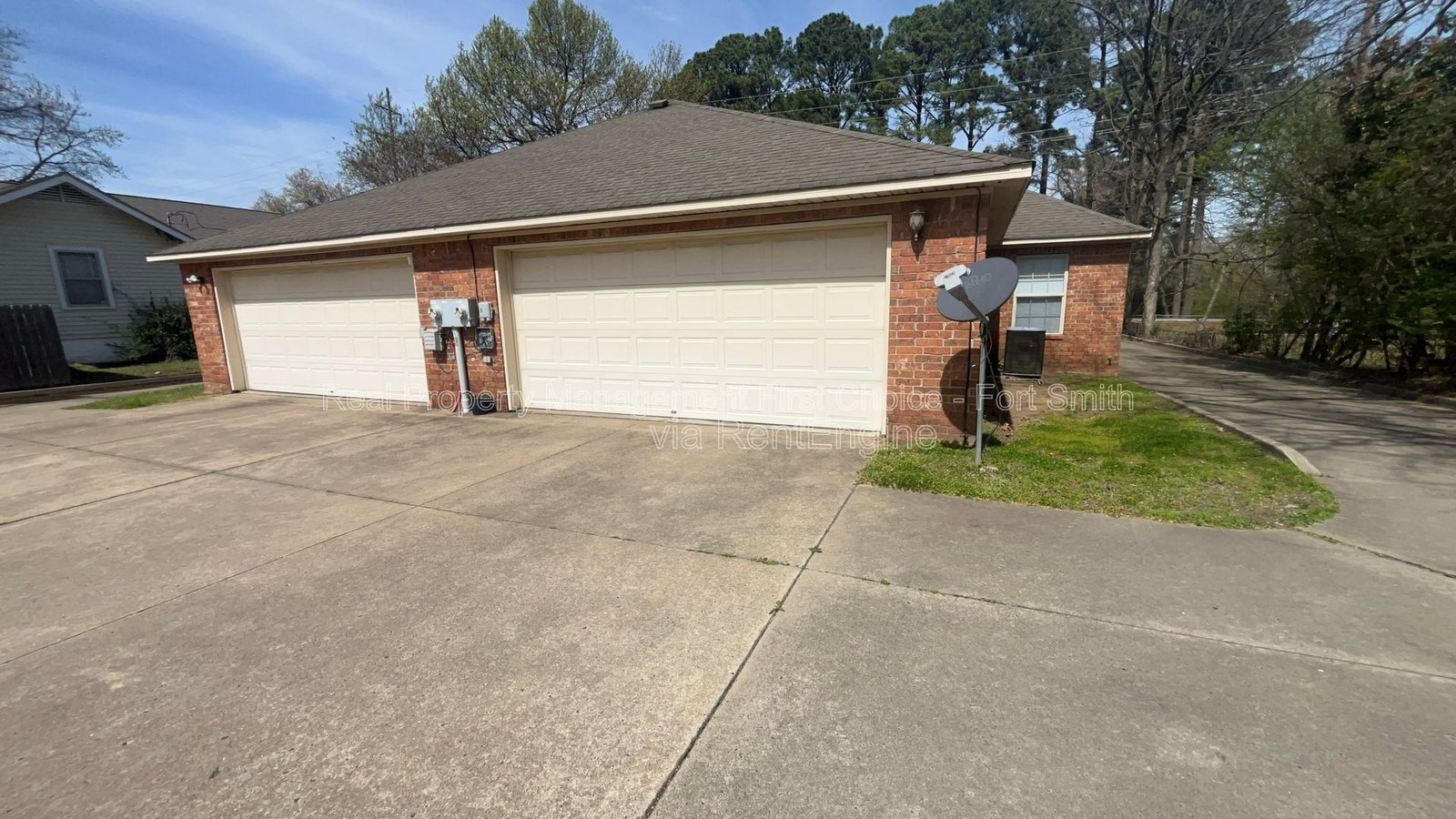 Building Photo - 4806 Park Ave