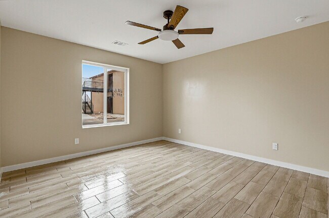 Building Photo - Brand new 2 bed 1 bath apartment in 79924