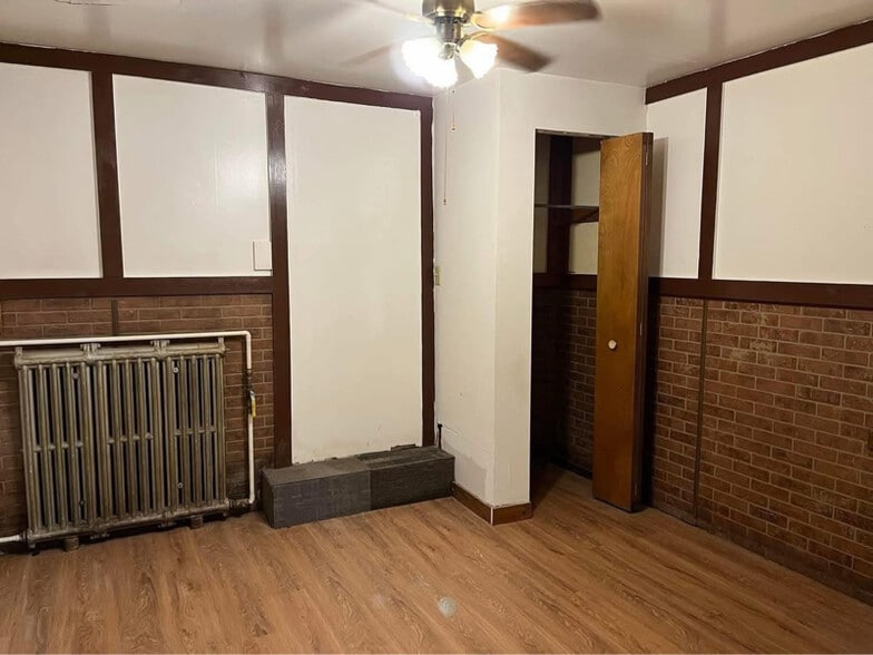 Building Photo - 101 Powell Ave