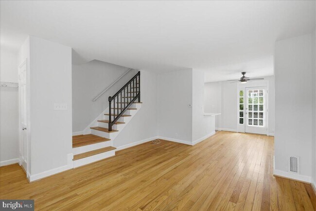 Building Photo - 4825 S 28th St