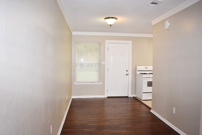 Building Photo - Lovely 2-1 home in Irving!
