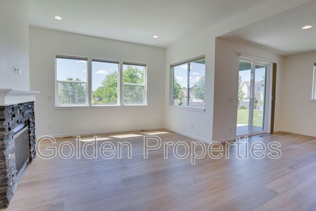 Building Photo - 7768 N Girard Cir