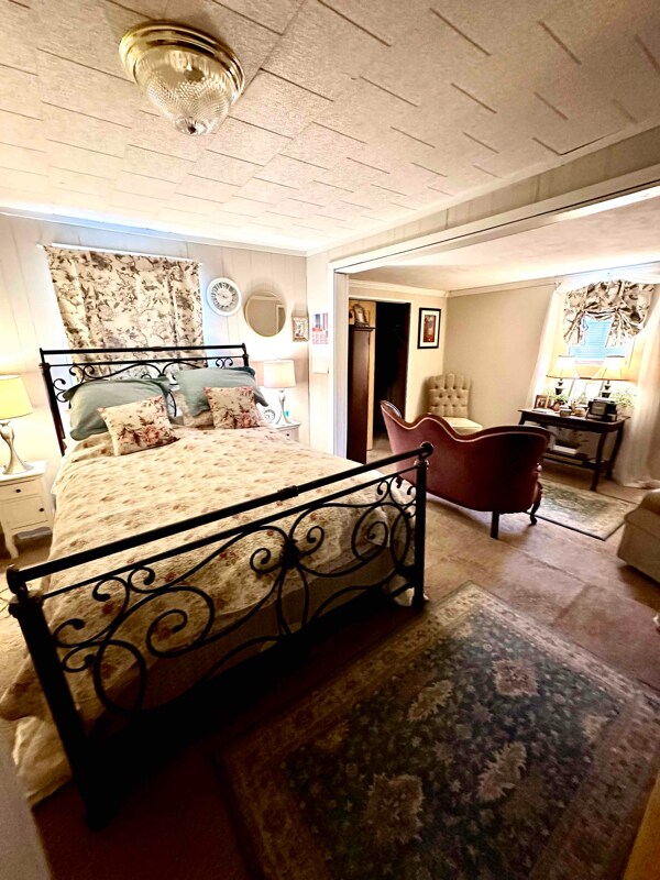 Building Photo - 2027 Katelyn Dr