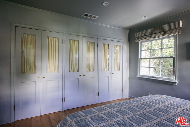 Building Photo - 11523 Albers St