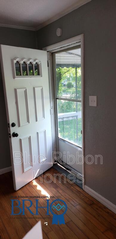 Building Photo - 3943 Briargate Ave