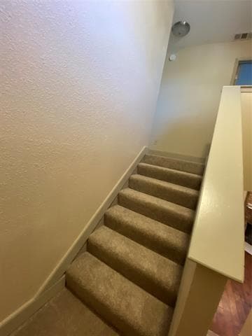 Building Photo - 7720 Kings Ridge Rd