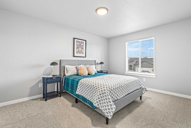 Building Photo - 5126 E Sylvan Hart Dr