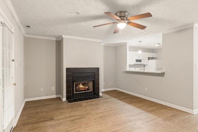Building Photo - 390 Bubble Creek Ct