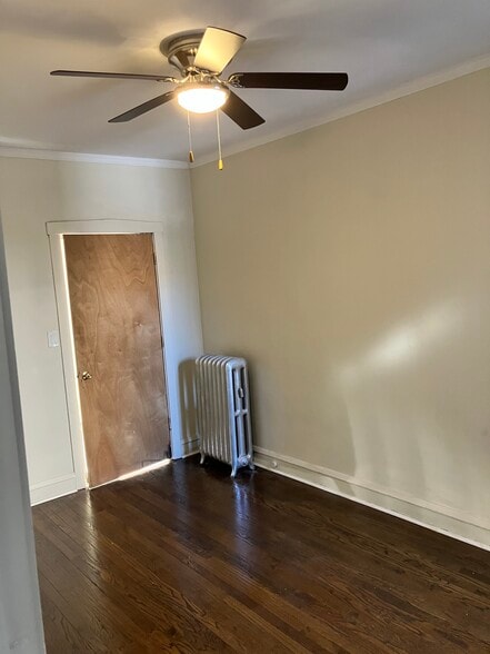 BR2 - 4319 W Monroe St