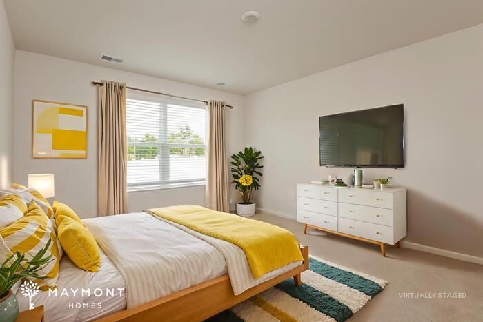 Building Photo - 105 Clover Walk Dr