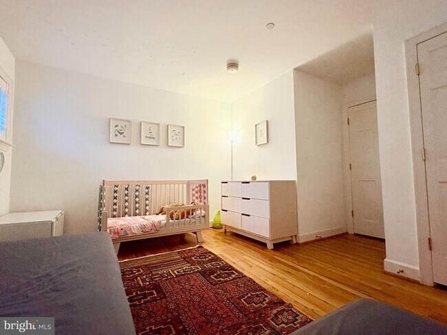 Building Photo - 2125 S St NW