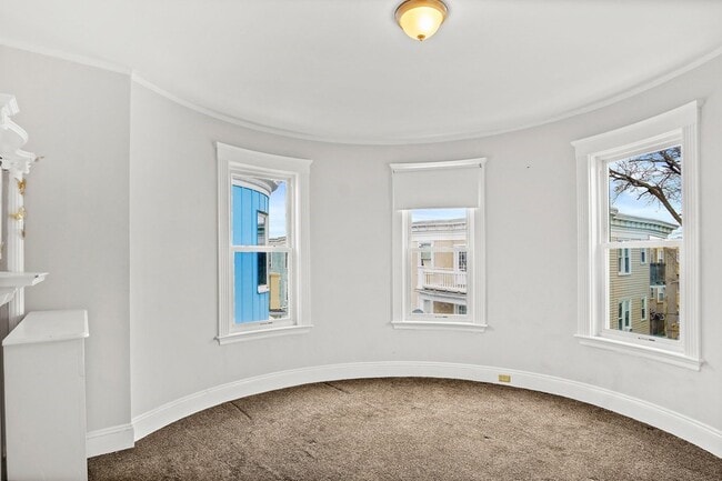 Primary Photo - 9 Sumner Square