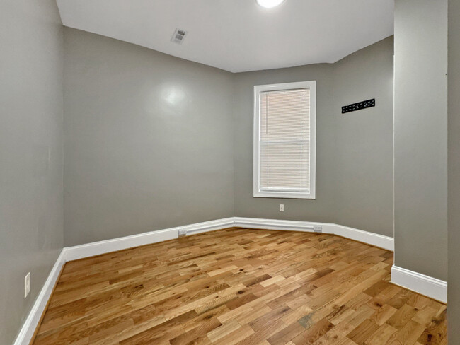 Building Photo - 2265 Reisterstown Rd