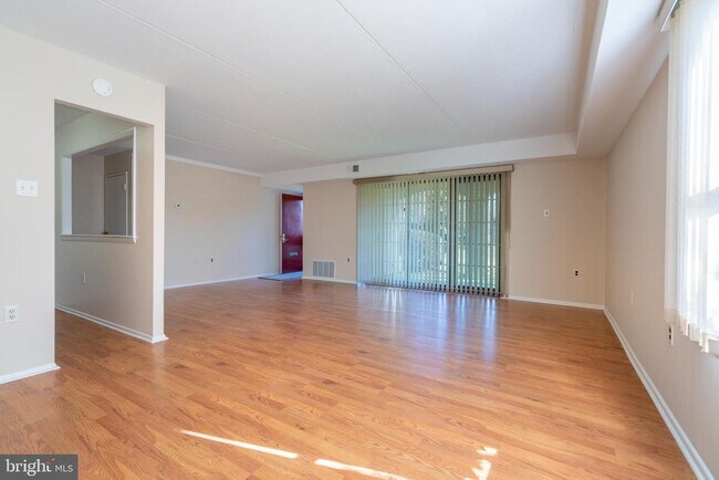 Building Photo - 501 N Bethlehem Pike