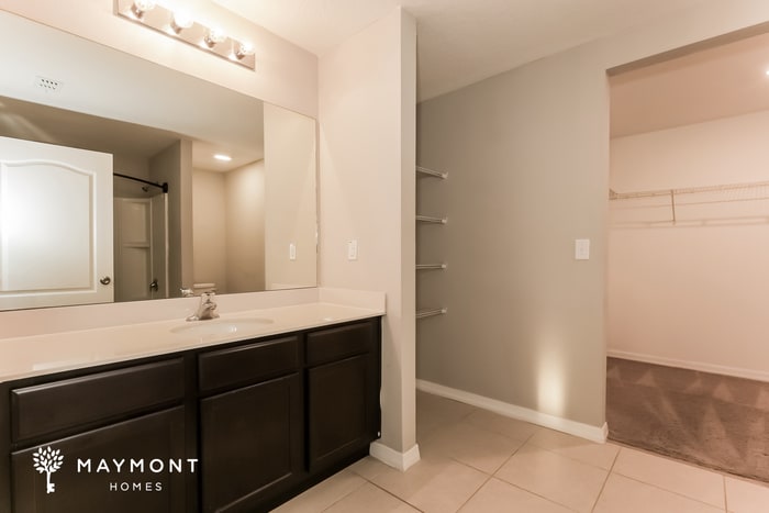 Building Photo - 1113 Brenton Leaf Dr