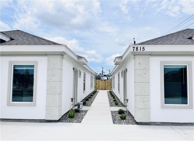 Building Photo - 13 N 58th St