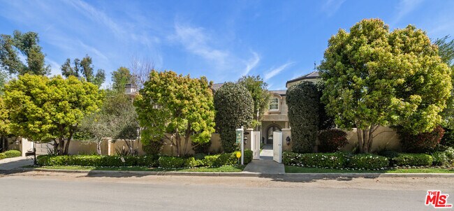 Primary Photo - 630 N Bonhill Rd