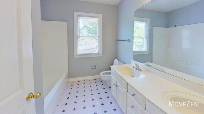 Building Photo - 2400 Tweedmore Ct